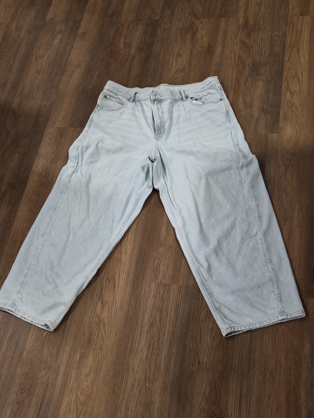 American Eagle Outfitters Pale Blue Relaxed Boyfriend Jeans